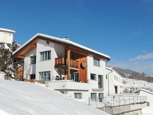Ganze Ferienwohnung, Ferienwohnung Chasa Surval - Ferienwohnung, 45m2 für max. 2 Personen in Scuol, Unterengadin