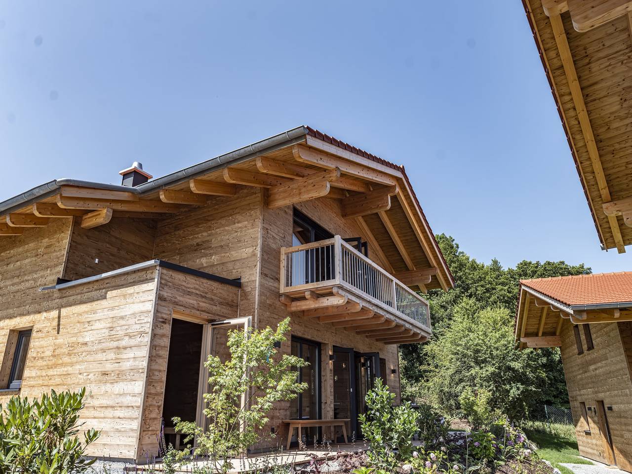 Chalet mit eigener Sauna im Vital Camp Bayerbach in Bayerbach, Bayerische Golf und Thermenland
