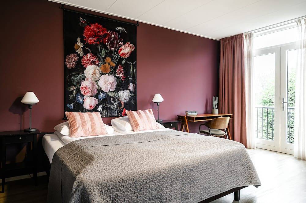 Luxury group accommodation for max 16 people located in Enkhuizen in Enkhuizen, IJsselmeer