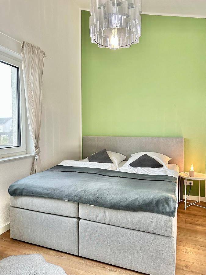 Four-Bedroom House in Oldenburg, Naturpark Wildeshauser Geest