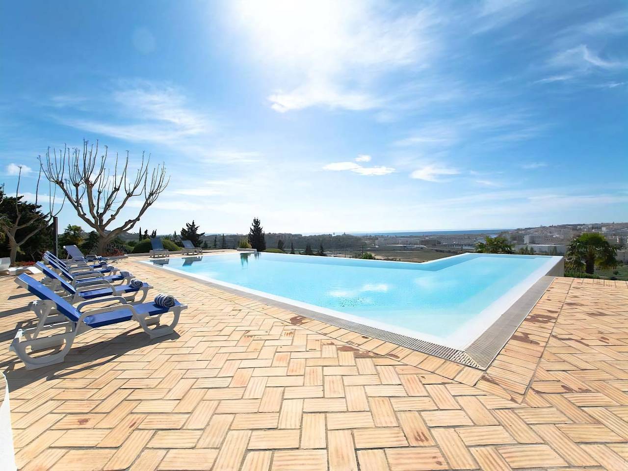 Outstanding Lagos Villa | 6 Bedrooms | Villa Alfarrobeira | Stunning Sea & Marina Views in São Sebastião, Lagos