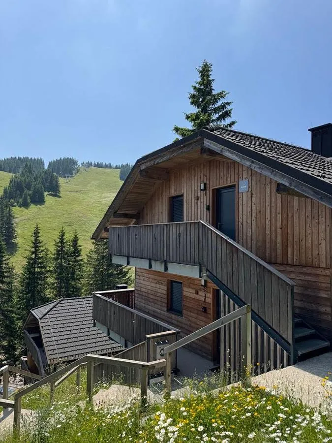 Ferienwohnung für 5 Personen, mit Ausblick und Balkon - 1