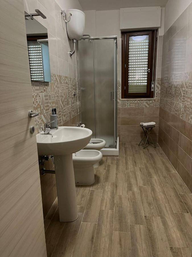 Gîte pour 7 personnes, avec balcon et vue dans Maddaloni - 4