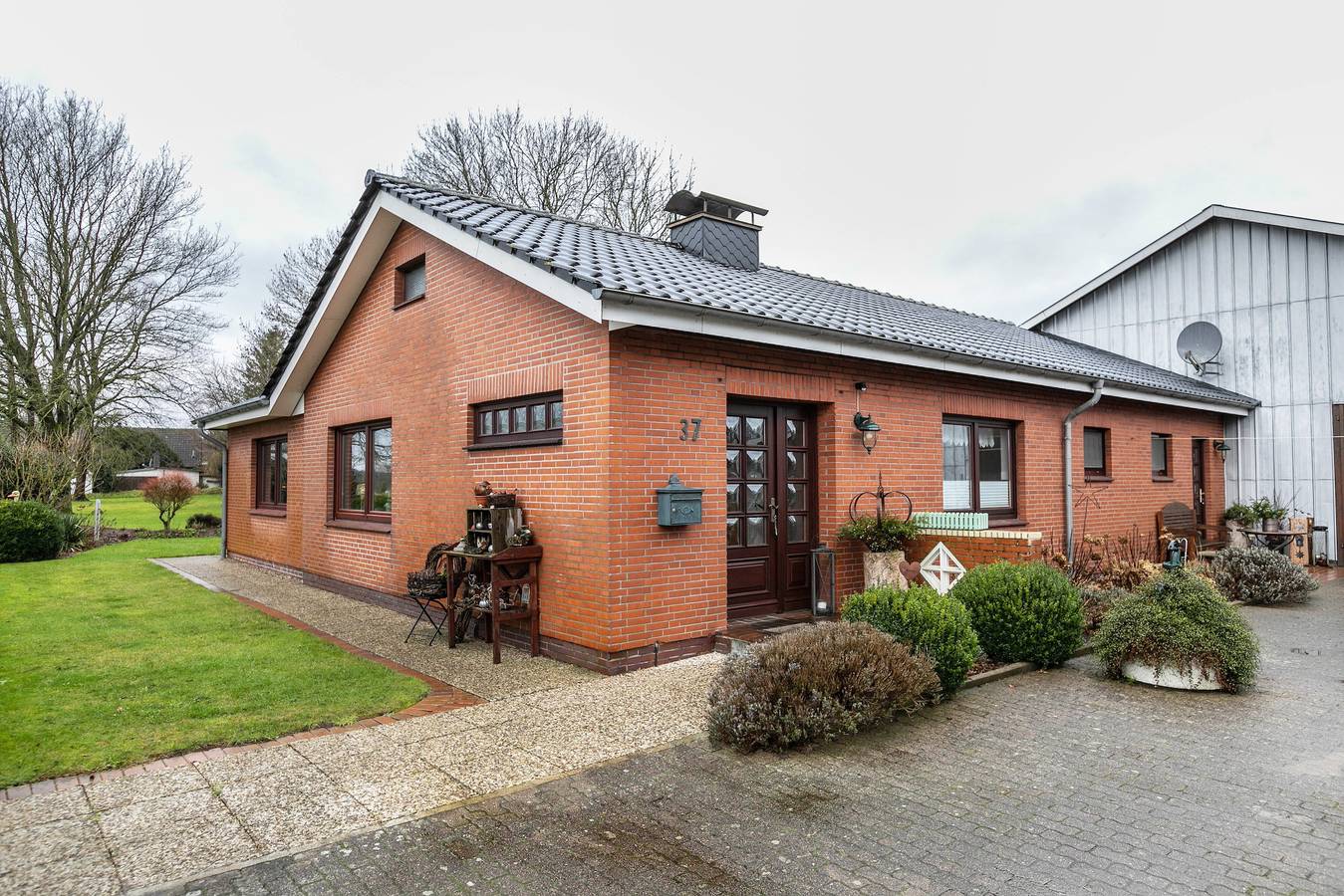 Ferienhaus 'Autal-Blick' mit Terrasse, Garten und Wi-Fi in Barkenholm, Heide und Umgebung