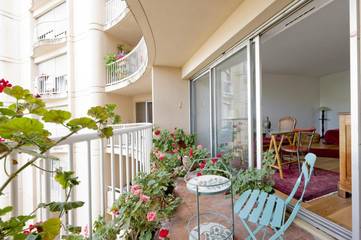 Gîte pour 4 personnes, avec terrasse dans Cathedrale Saint Andre De Bordeaux
