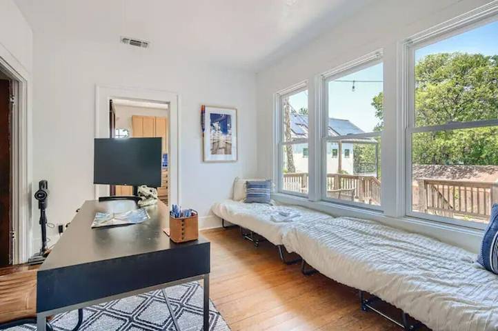 Vacation house for 8 people, with yard and balcony in Austin (TX)