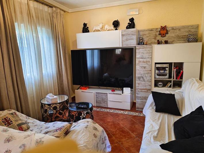 Chalet para 4 personas, con piscina y jacuzzi además de sauna y jardín en Provincia de Valencia - 2