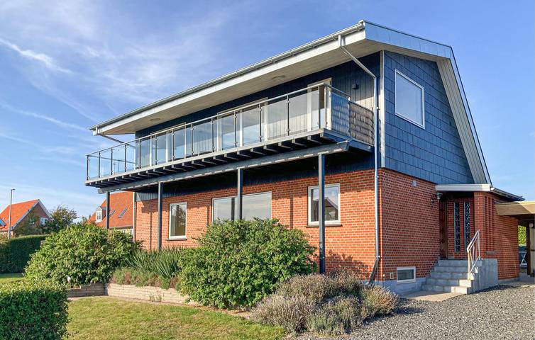 Ferienhaus für 6 Personen, mit Sauna und Terrasse sowie Garten - 1