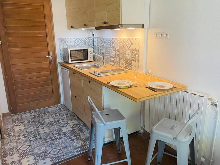 Gîte pour 4 personnes, avec piscine et jardin, animaux acceptés dans Entressen - 3