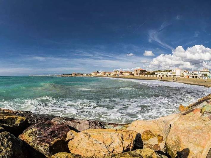 Camping für 4 Personen, mit Haustier in Italienische Riviera - 2