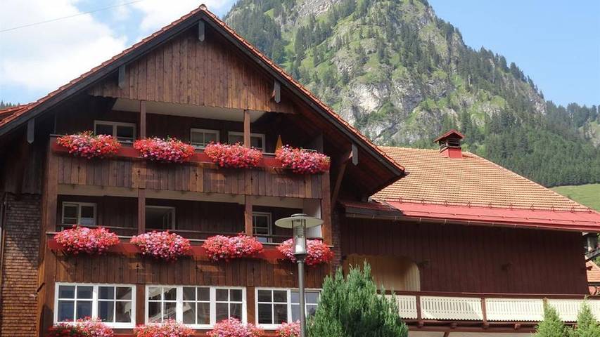 Ferienwohnung für 2 Personen, mit Balkon in Bad Hindelang