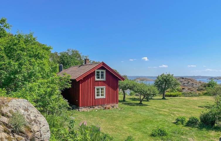 Feriehus for 8 personer, med Terrasse i Västkusten