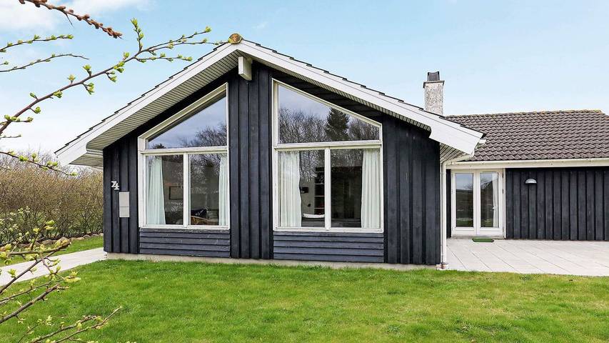 Ferienhaus für 10 Personen, mit Whirlpool und Sauna sowie Terrasse - 1