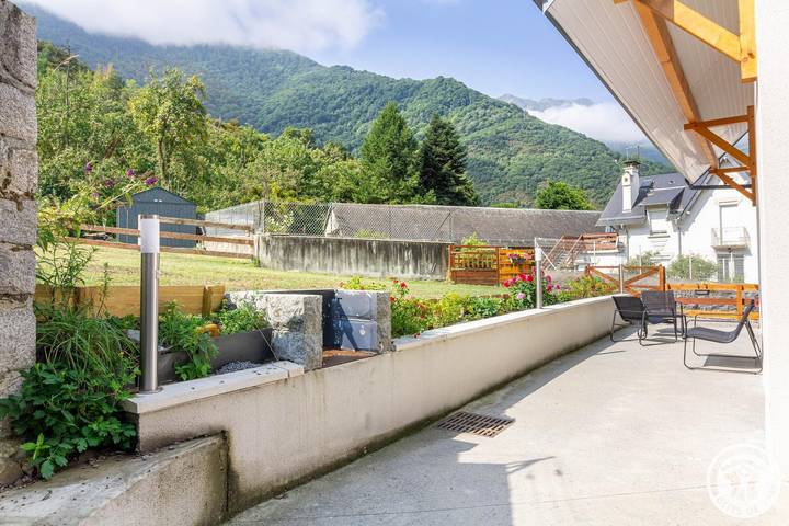 Gîte pour 4 personnes, avec jardin à Villelongue (Hautes-Pyrénées) - 2