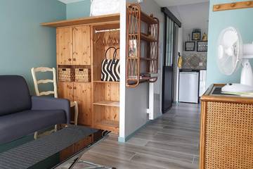 Gîte pour 2 personnes, avec jardin et terrasse à Monteux