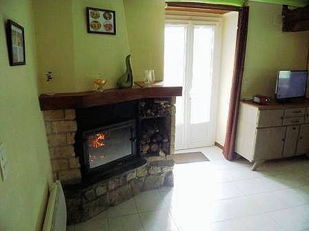 Gîte pour 6 personnes, avec terrasse et jardin, animaux acceptés dans l' Ariège - 4