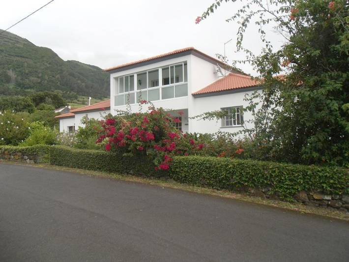 Maison d’hôte pour 5 personnes, avec Terrasse ainsi que Jardin et Vue dans São Jorge