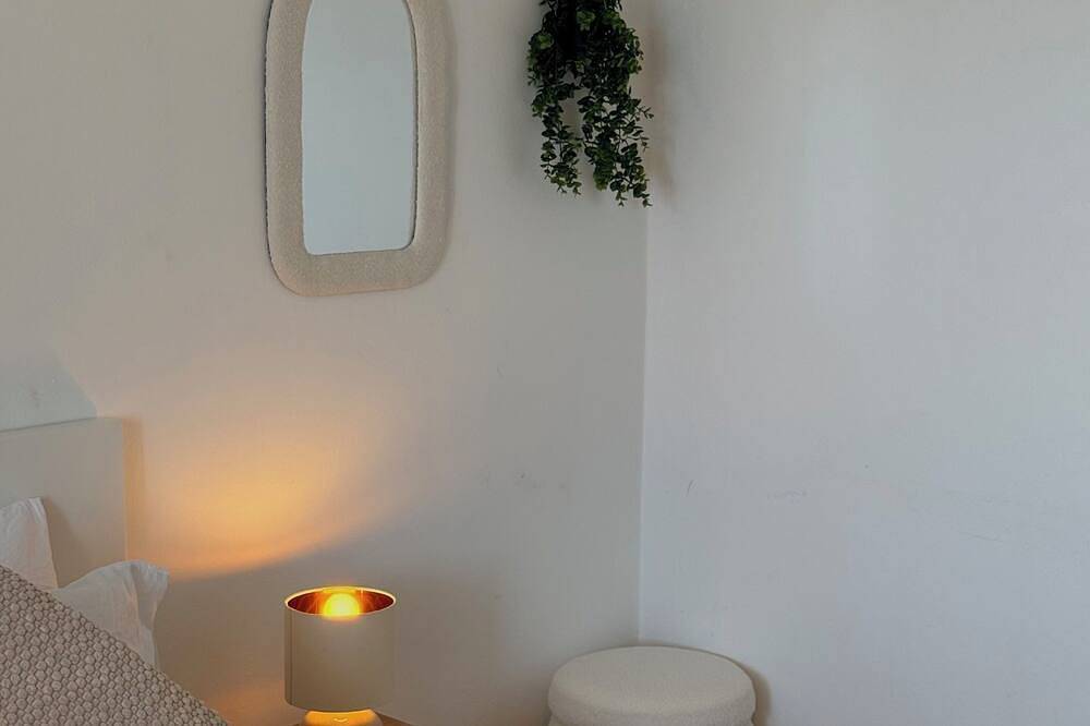 Spacious 95 sqm newly renovated vacation home with breathtaking views in Gemeinde Menaggio, Comer See