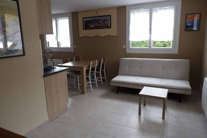 Gîte pour 4 personnes, avec jardin à Saint-Martin-sur-la-Chambre - 4