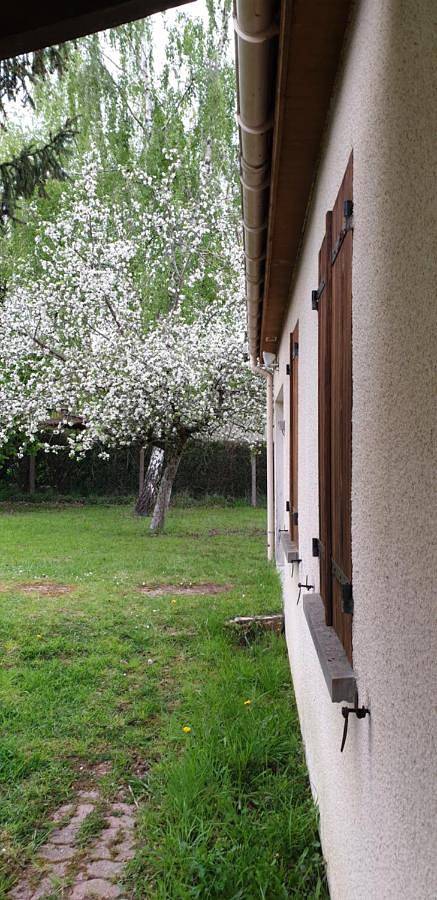 Gîte pour 8 personnes, avec jardin et vue dans Nogent-sur-Vernisson