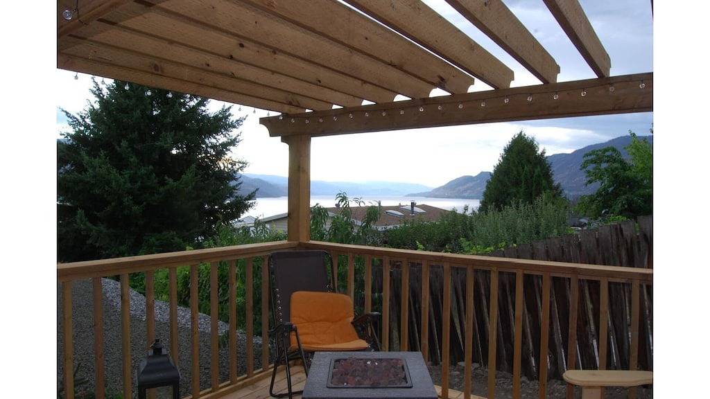 Ganze Wohnung, A taste of Mexico in the heart of wine country. in Peachland, Regional District of Central Okanagan