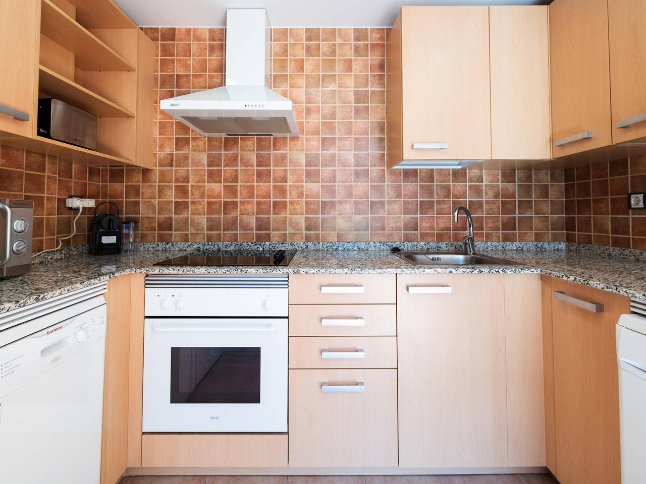Entire apartment, Modern Apartment in El Tarter - 4 people, Parking Available in El Tarter, Grandvalira