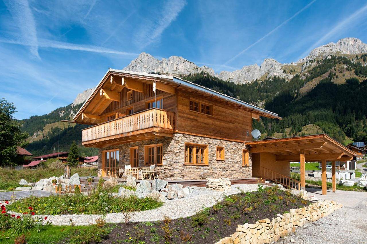Three-Bedroom Chalet in Nesselwängle, Reutte District
