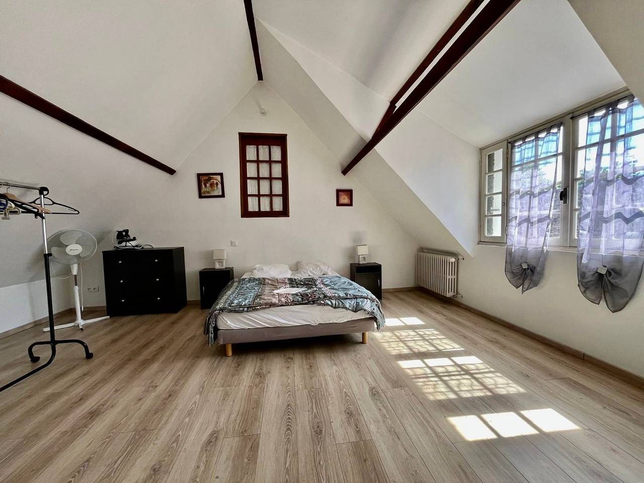 Ganze Wohnung, Appartement proche des Thermes avec Wifi, Parking gratuit, et équipements modernes in La Roche-Posay, Vienne