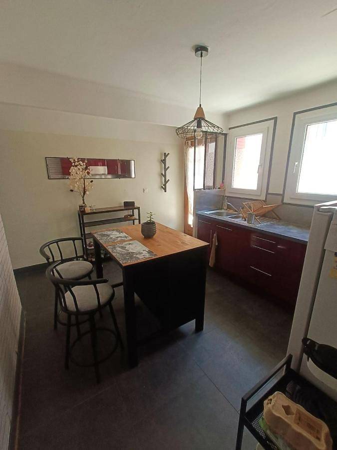 Gîte pour 6 personnes, avec terrasse et jardin à Le Pouzin - 2