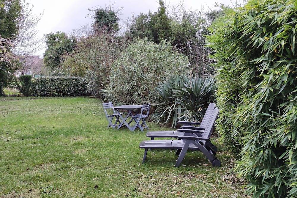🐕la Patte Charentaise🐕 Avec Parking Privé. Petit Déjeuner Offert la 1ere Nuit in Saintes, Saintes region