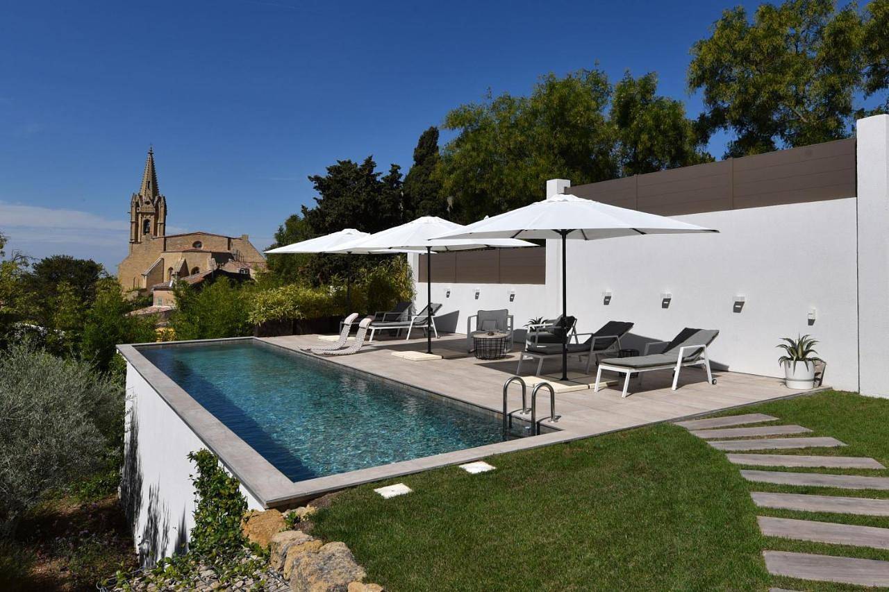 Double Room with Pool View in Salon-de-Provence, Région d'Aix-en-Provence