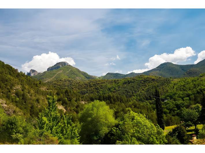 Apartamento 'Santa Justa' con vistas a la montaña, Wi-Fi y aire acondicionado in Hospital de Tella, Tella-Sin