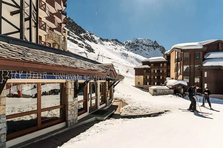 Gîte pour 7 personnes, avec terrasse ainsi que vue et piscine, animaux acceptés dans Belle Plagne - 4