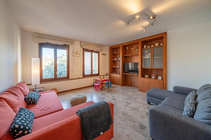 Apartamento de vacaciones para 6 personas, con vistas y terraza - 1