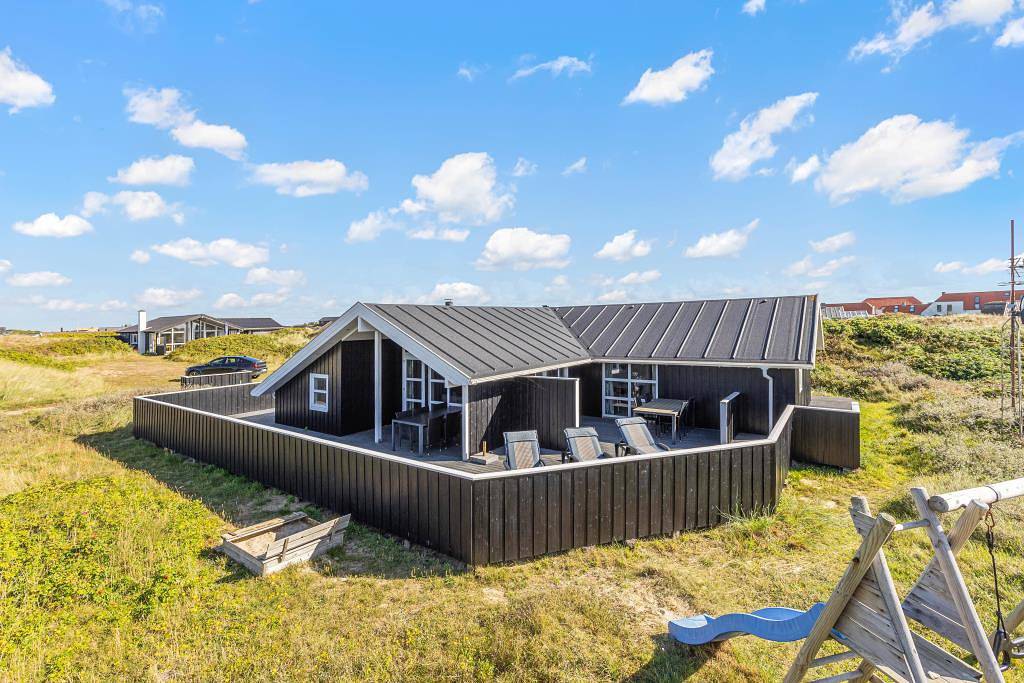 Villa voor 8 personen met sauna in Hvide Sande, Holmsland Klit