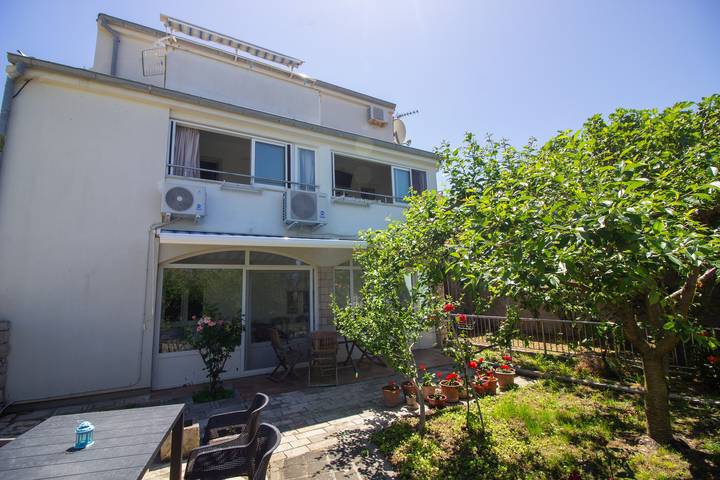 Ferienwohnung für 2 Personen, mit Balkon/Terrasse in Nin - 3