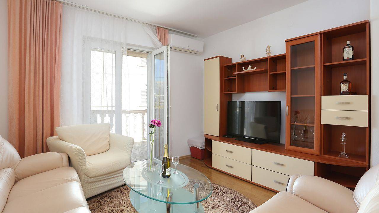 Hel ferieleilighet, Ferienwohnung für 7 Personen (92 m²) in Split in Split, Split-Dalmatia