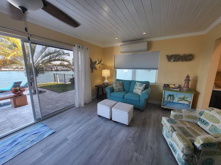 Vacation rental for 4 people, with yard in Treasure Island