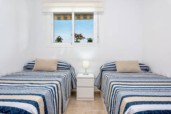 Ganze Wohnung, WintowinRentals Perfekte Lage, Strand, Pool & Parkplatz. in Playa de Rincón de la Victoria, Rincón de la Victoria