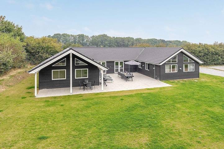 Ferienhaus für 20 Personen, mit Sauna und Terrasse, mit Haustier in Mommark