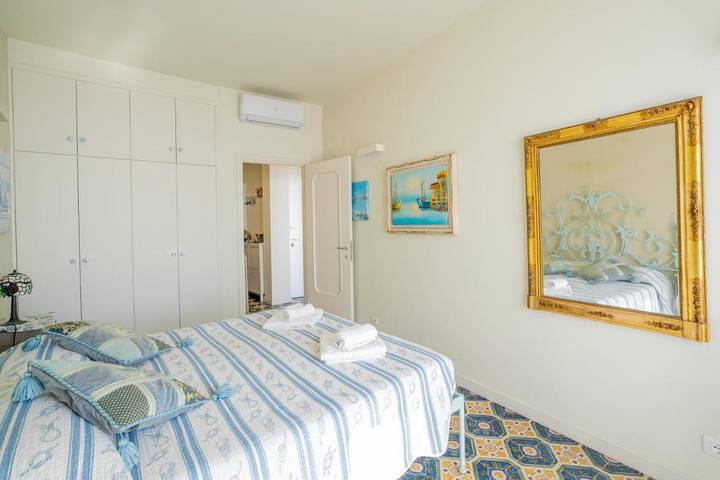 Apartamento de vacaciones para 6 personas, con vistas y balcón - 1