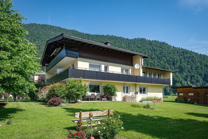 Zimmer für 6 Personen, mit Balkon und Garten - 1