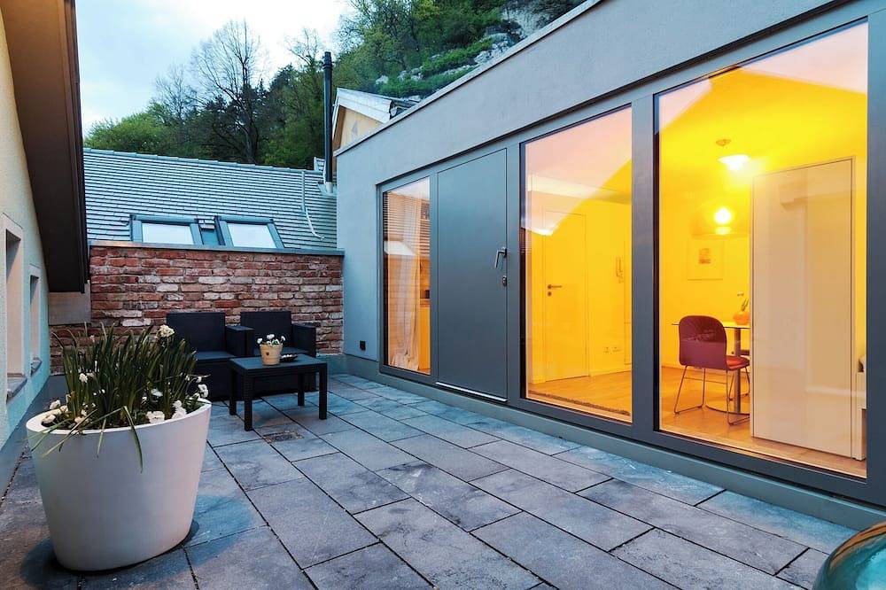 Ganze Wohnung, Moderrnes Apartment (21qm) mit eigenem Badezimmer in Eichstätt, Altmühltal