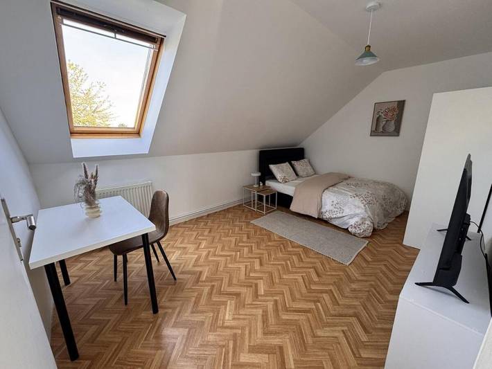Gîte pour 6 personnes, avec jardin et vue, adapté aux familles à Gargenville - 4