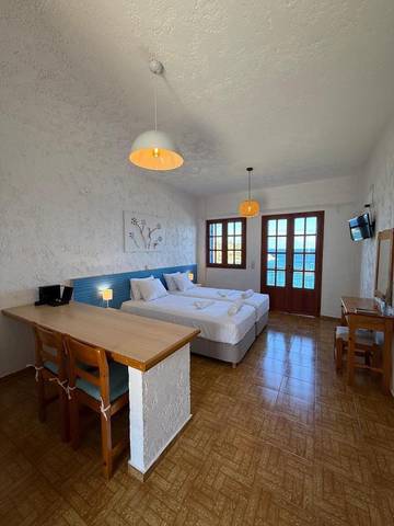 Gîte pour 2 personnes, avec vue et balcon dans Mokhlos