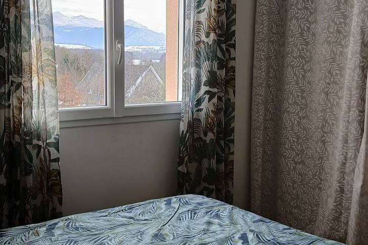 Location de vacances pour 6 personnes, avec jardin et balcon dans Pierre-Châtel - 2