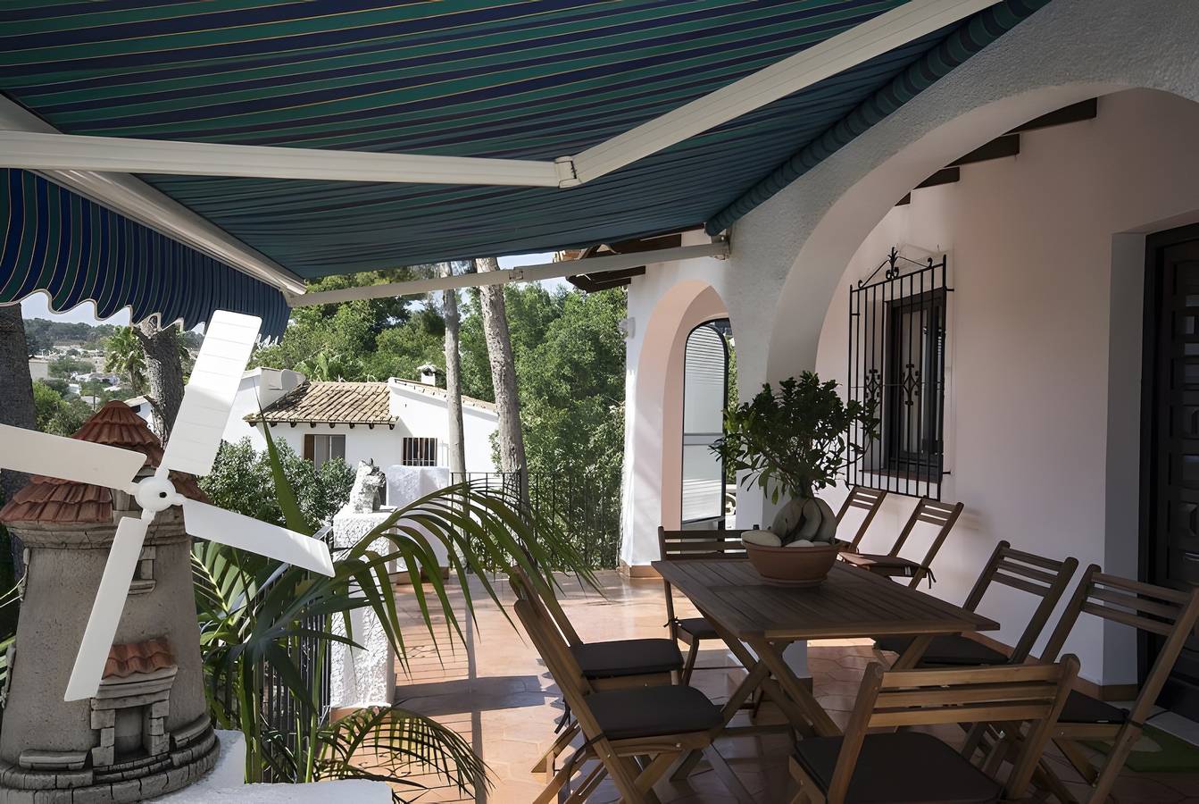 Casa vacanze 'Molino Moraira' con vista sulle montagne, Wi-Fi e aria condizionata in La Sabatera, Teulada (Spagna)
