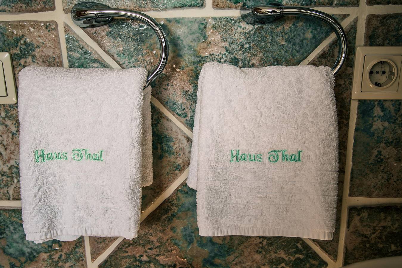 Doppelzimmer, Bad, Wc, 1 Schlafraum in Overath, Rheinisch-Bergischer Kreis