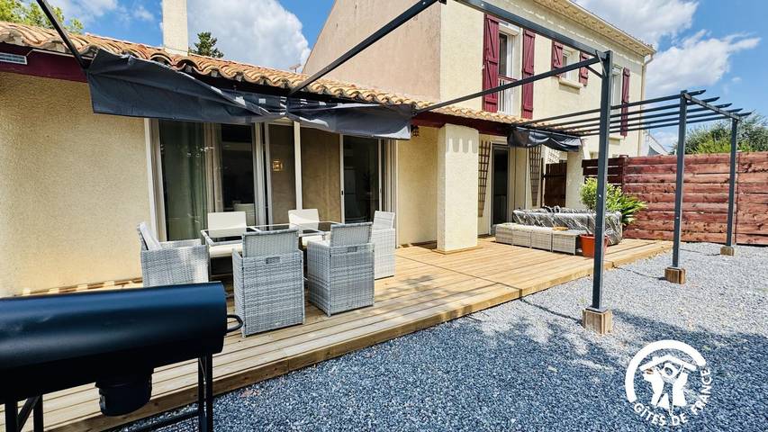 Gîte pour 4 personnes, avec jacuzzi et terrasse à Cuxac-d'Aude - 2