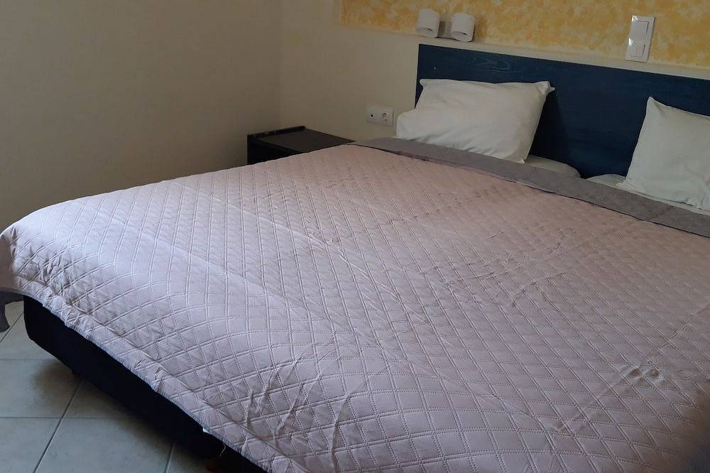 Ganze Wohnung, Makrigialos: Ferienwohnung - 3   Räume - 7   Personen in Makry Gialos, Lasithi